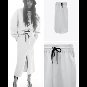 Zara Technical Light Gray Midi Skirt in size S